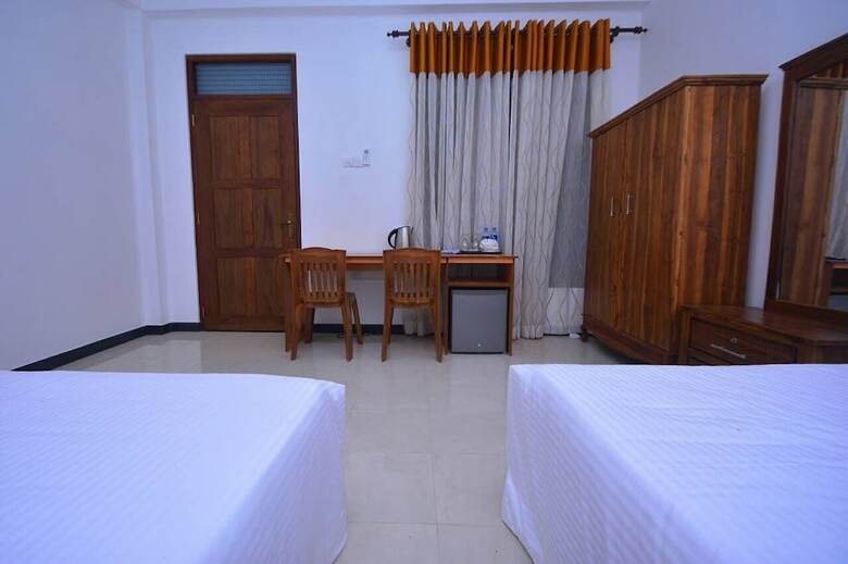 Hotel Sri Lanka 01