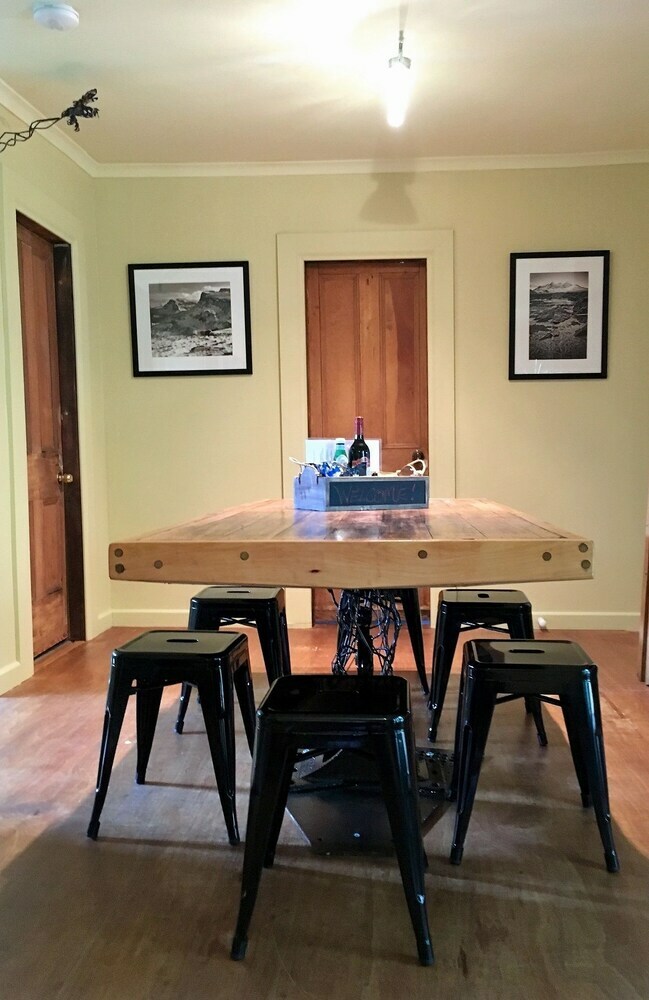 Apartamentos Sutton Spring Art Retreats