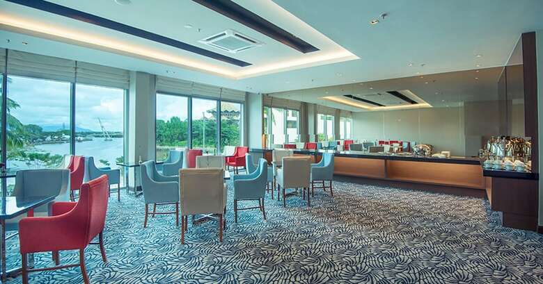 Astana Wing - Riverside Majestic Hotel