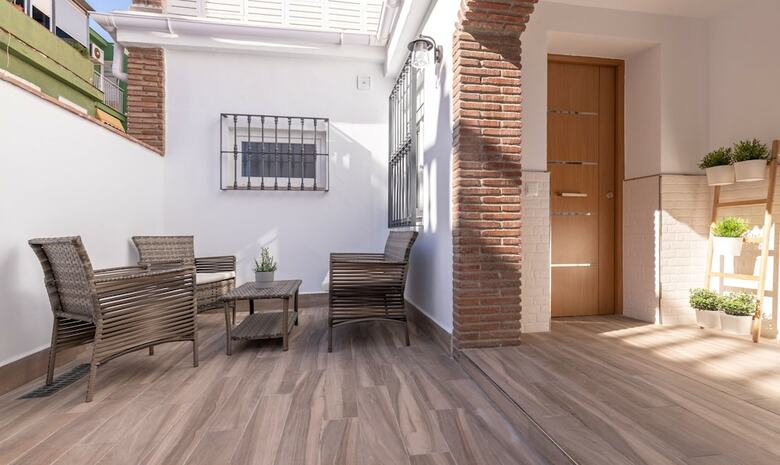Apartamentos Living4malaga Pedregalejo Beach