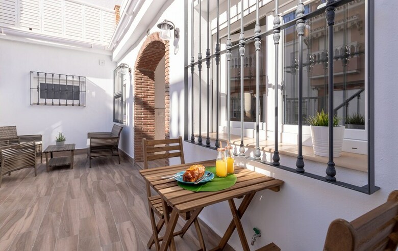 Apartamentos Living4malaga Pedregalejo Beach