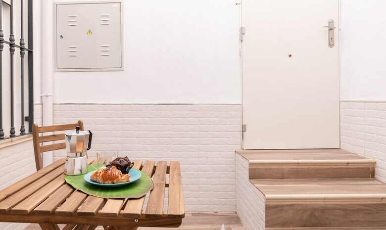 Apartamentos Living4malaga Pedregalejo Beach