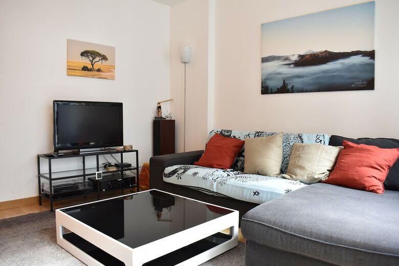 Charming Apartment In Gambetta, M�nilmontant