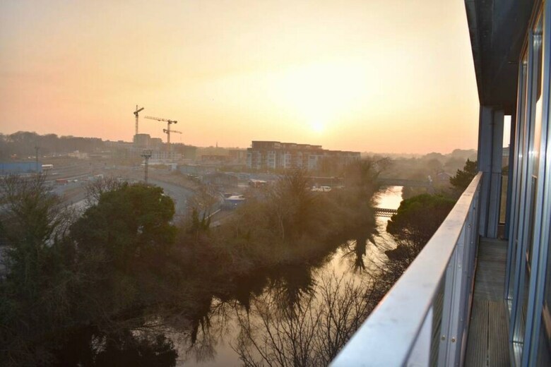 Apartamentos Riverside 1 Bedroom Central Flat