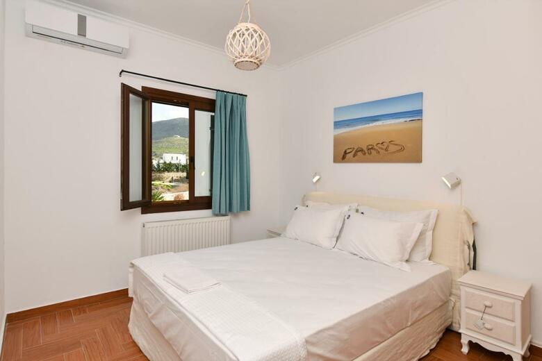 Villa Trifylia