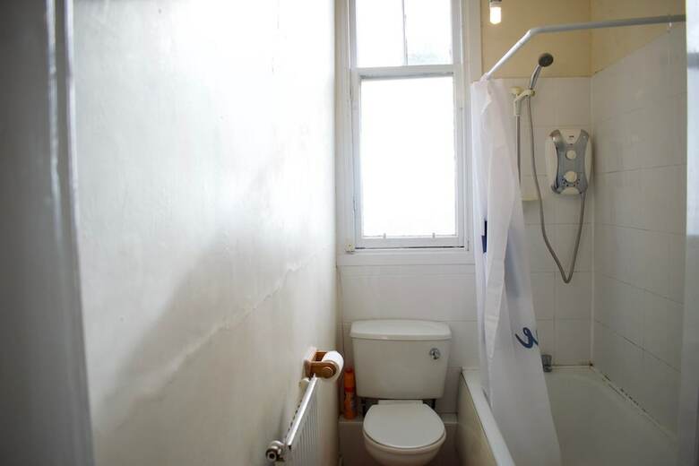 Traditional 2 Bedroom Apartment