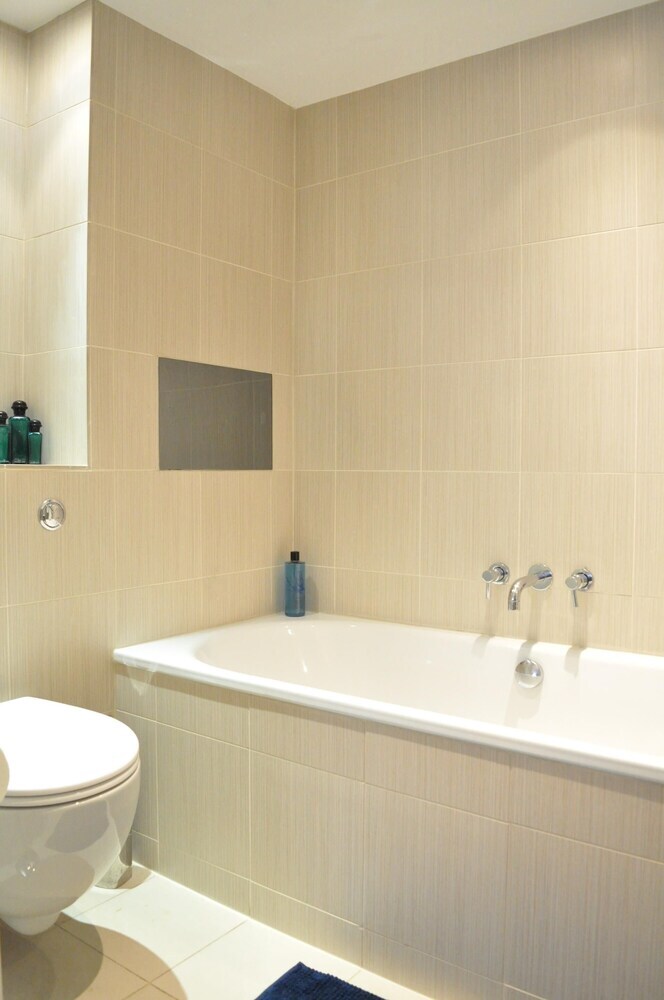 Apartamentos Stunning 3 Bedroom Bath
