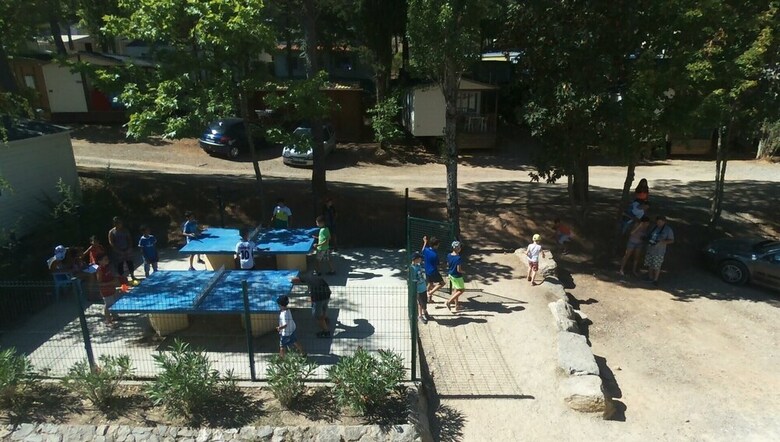 Camping Les Cadeni�res