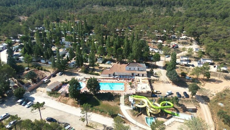 Camping Les Cadeni�res