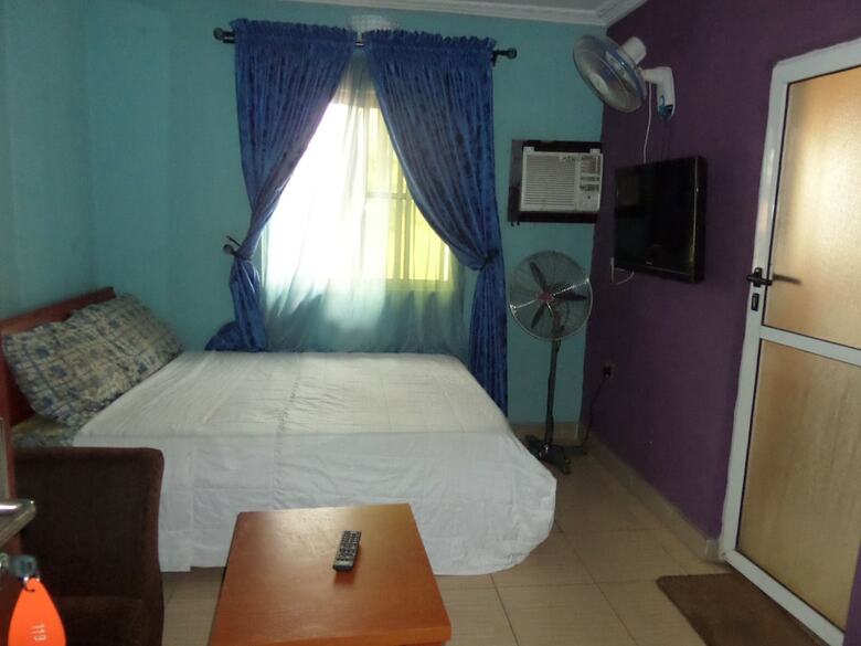 Turaki Palace Hotel Abeokuta