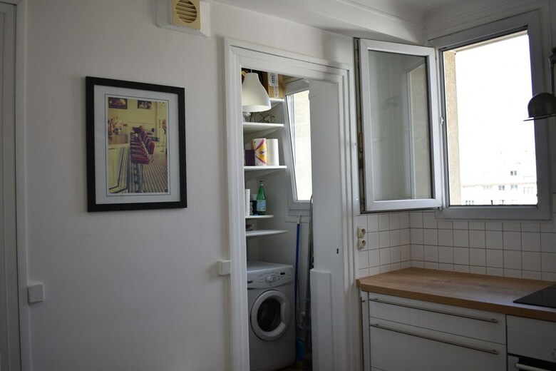 Spacious 1 Bedroom Apartment With Large Balcony