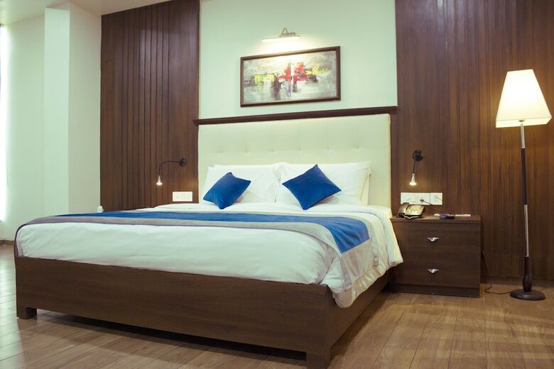 Hotel Jb Skyhilton Inn