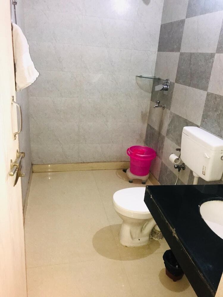 Radient Casa Hotel