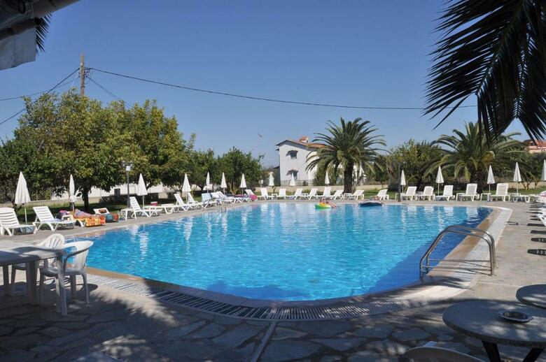 Aparthotel Tzilios Studios