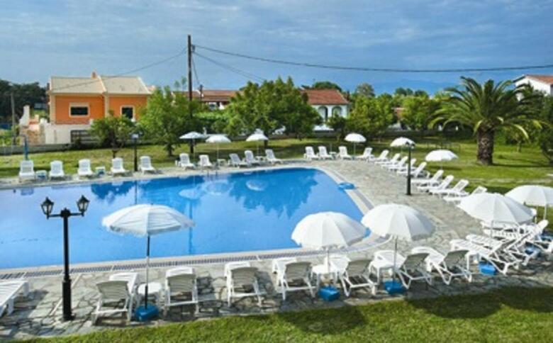 Aparthotel Tzilios Studios