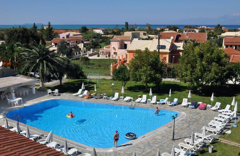 Aparthotel Tzilios Studios