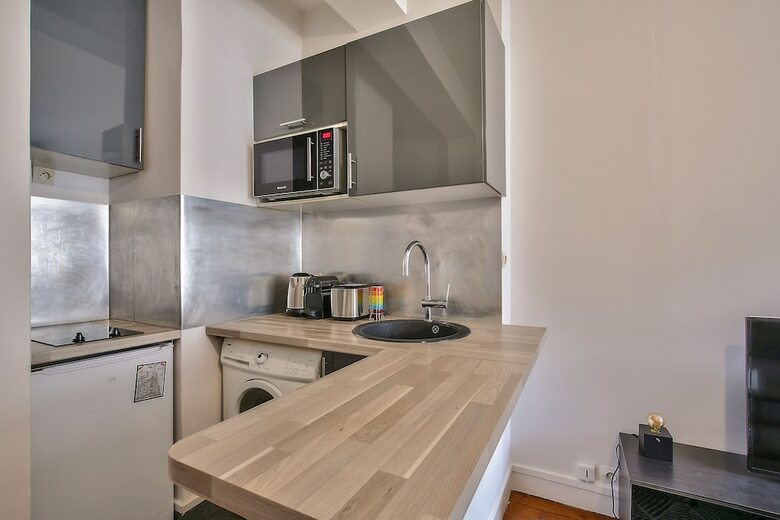 83 - Classy Apartment Paris Le Marais