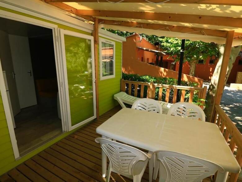 Camping Le Plateau Des Chasses