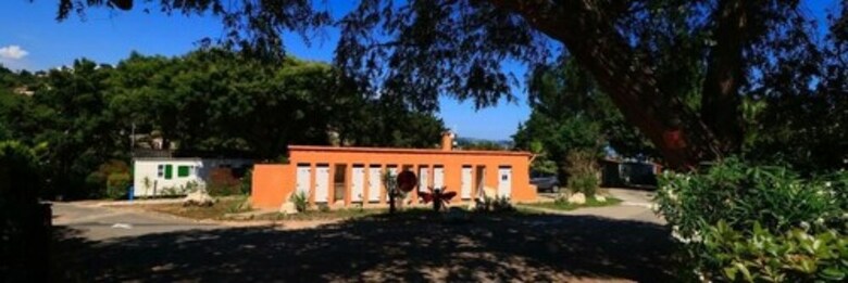 Camping Le Plateau Des Chasses