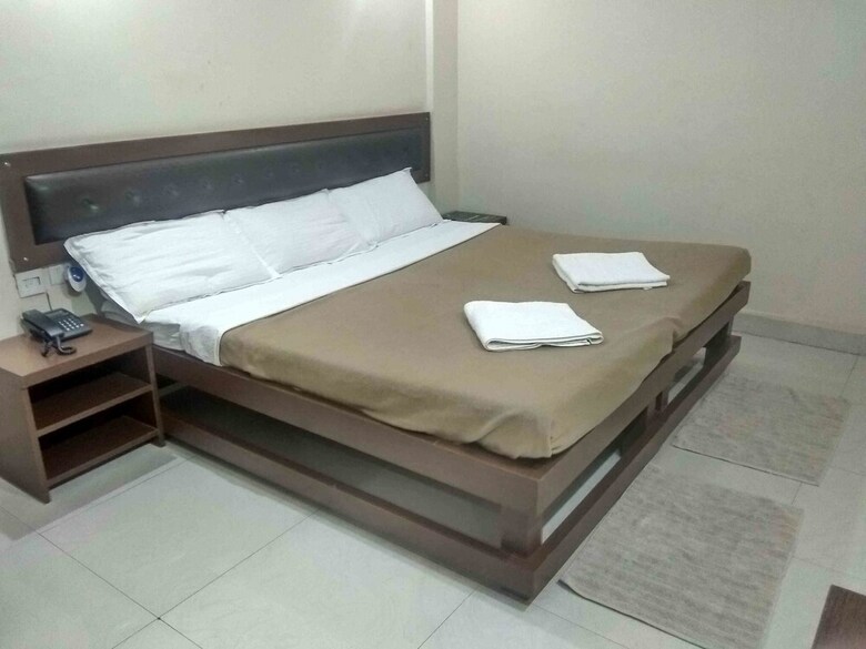 Jk Rooms 108 Hotel Royal Regency