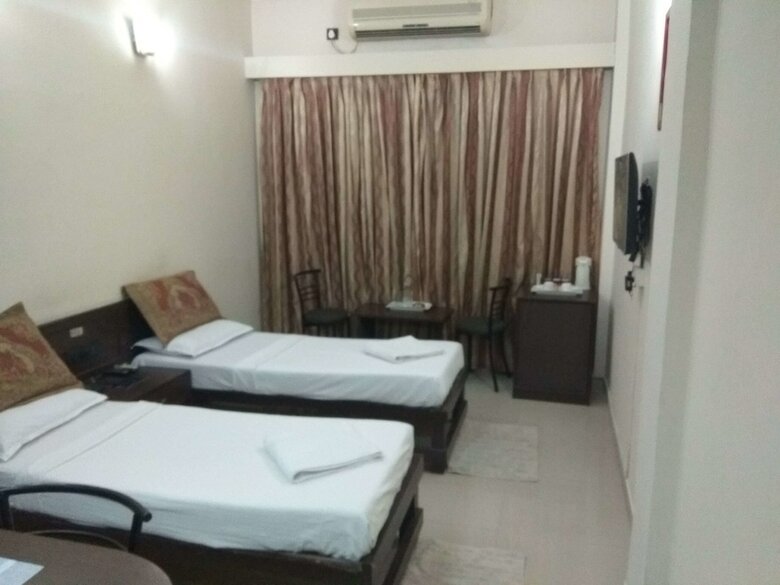 Jk Rooms 108 Hotel Royal Regency