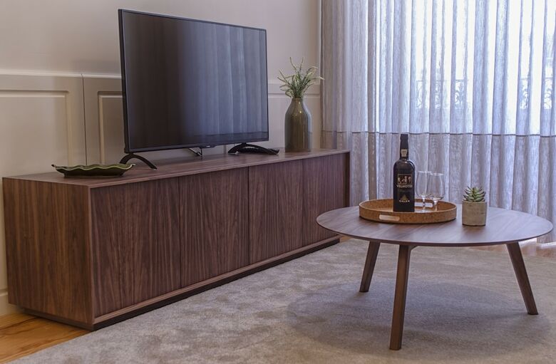 Lit Apartments 2 Bedrooms At City Center
