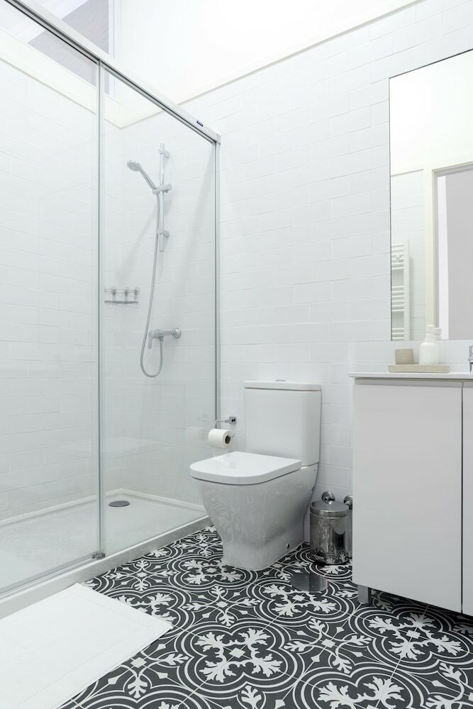 Lit Apartments 2 Bedrooms At City Center