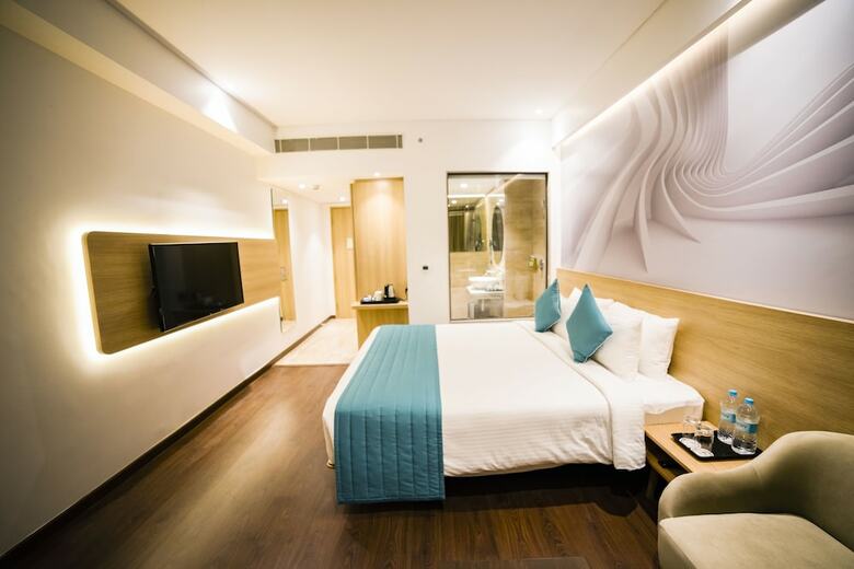 Hotel Effotel By Sayaji Gurugram