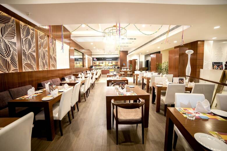 Hotel Effotel By Sayaji Gurugram