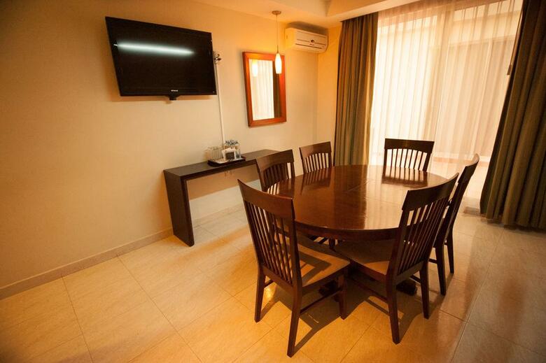 Hotel Magno Tepatitl�n