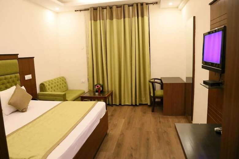 Jk Rooms 130 Hotel Paras