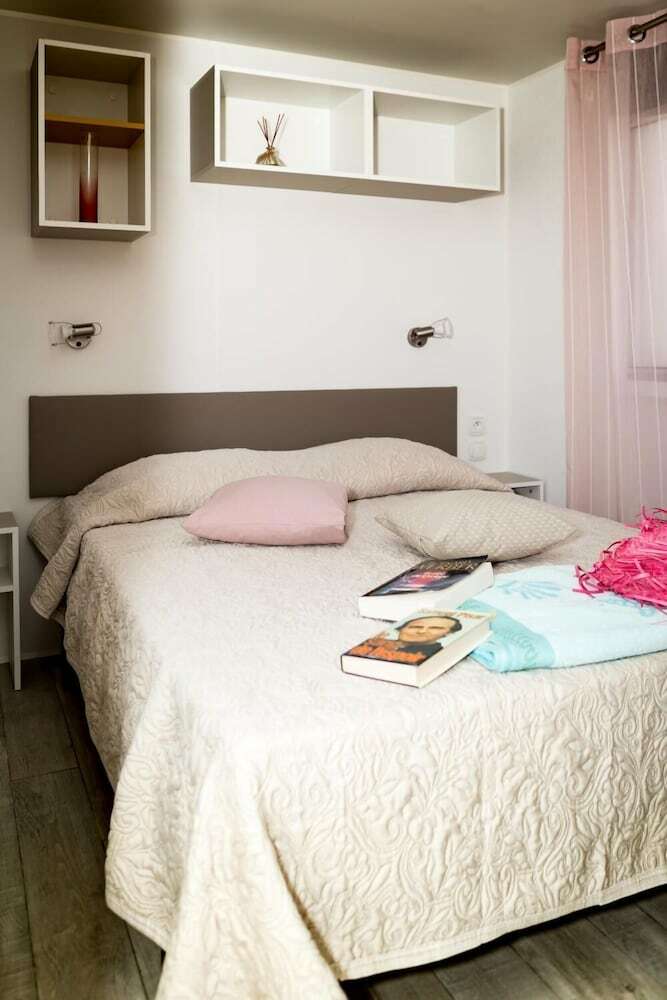 Camping Les Acacias