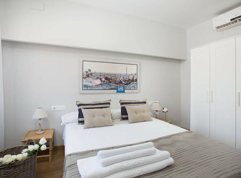 Bcn Two Sisters Apartments