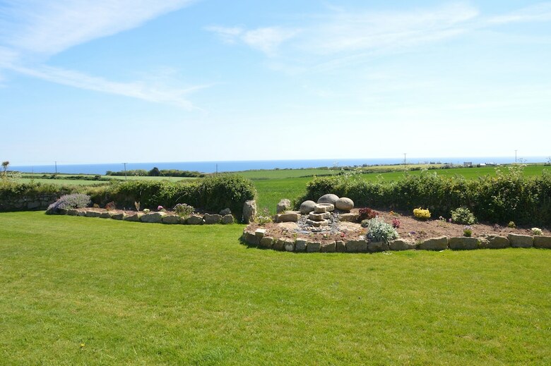 Trendrennen Farm Bed And Breakfast