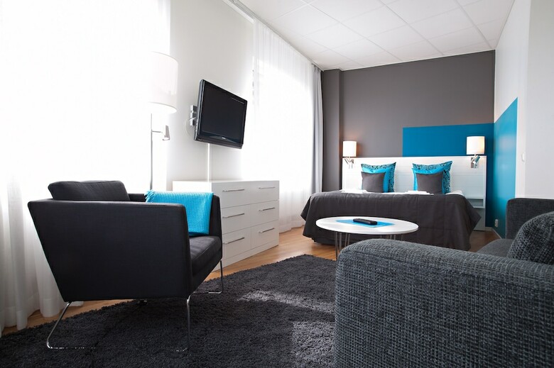 Aparthotel Sky Hotel Apartments Tornet