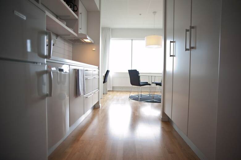 Aparthotel Sky Hotel Apartments Tornet