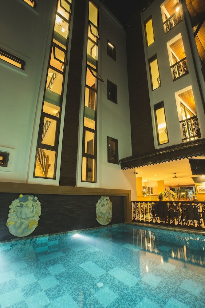 Chada Mantra Hotel