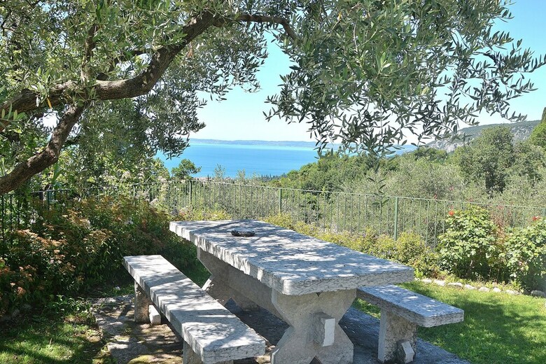 Apartment With Pool Ai Pignoi 1st Floor