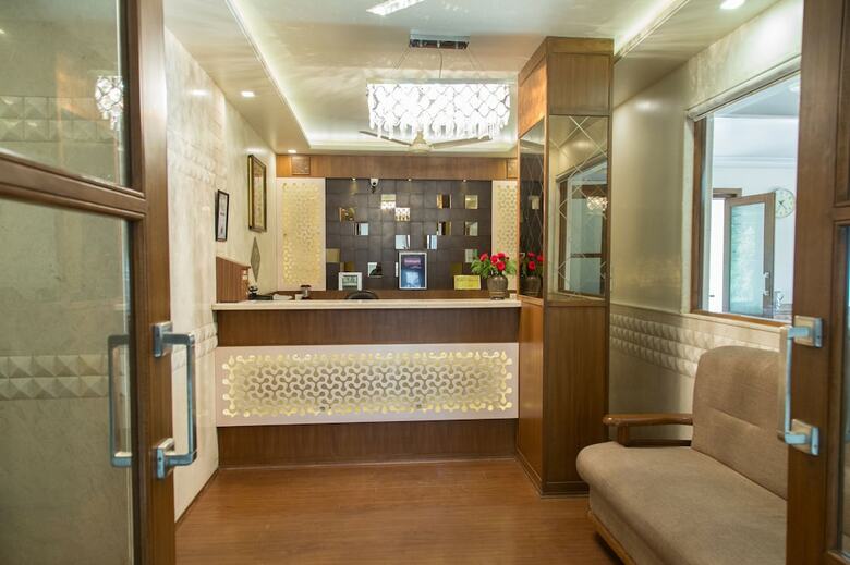 Hotel Jk Rooms 137 Majestic Annexe