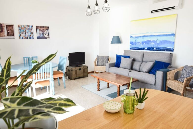 Apartamentos Letmalaga Cremades Seaside