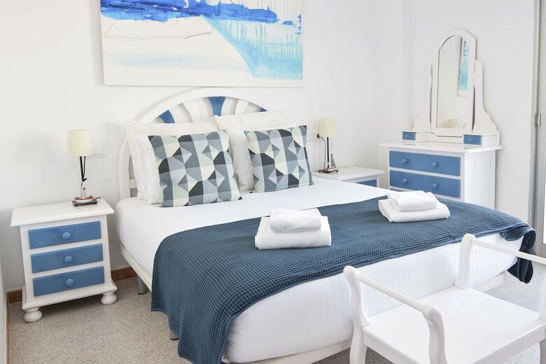Apartamentos Letmalaga Cremades Seaside