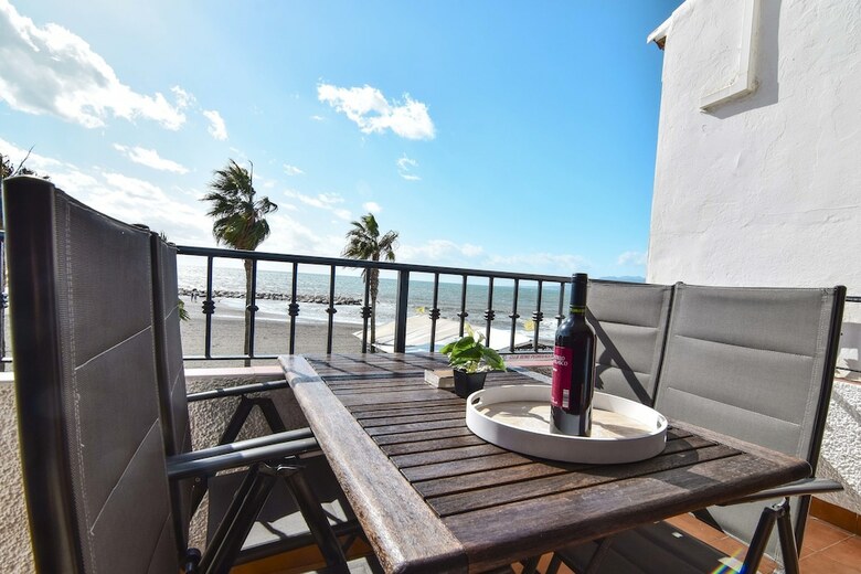 Apartamentos Letmalaga Cremades Seaside