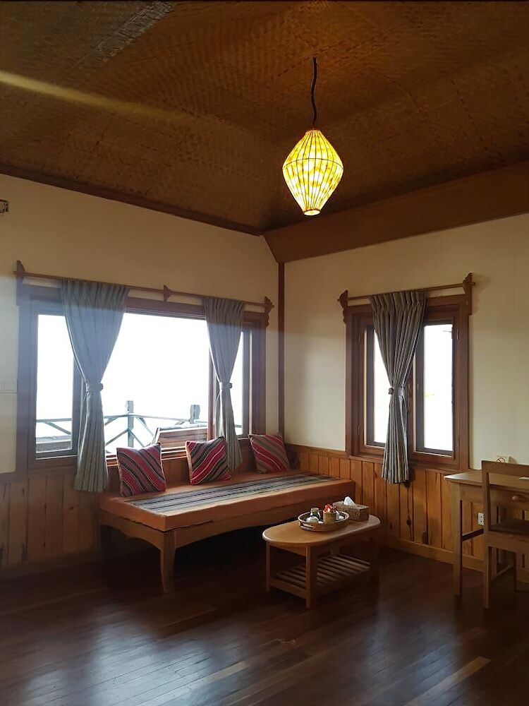 Posada The Inle Sanctuary Phayartaung