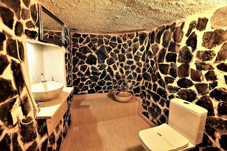 Orion Cave Hotel