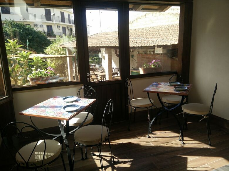 B&B Del Sol