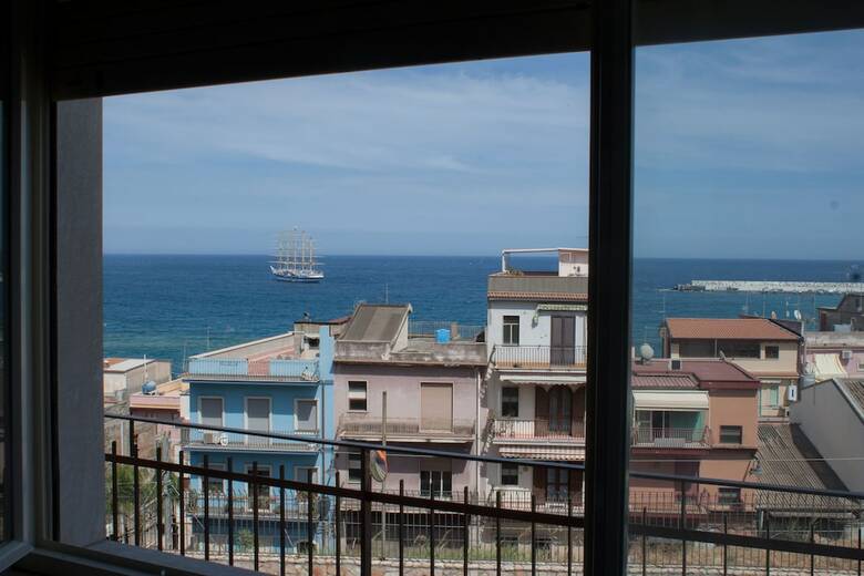 B&B Lighea