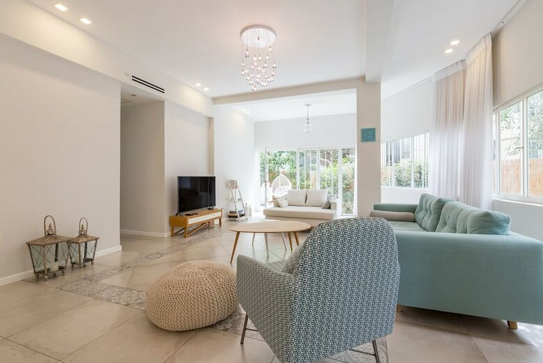 Apartamento Charming 2bdr Apt W Private Garden Tl41