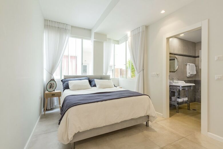 Apartamento Charming 2bdr Apt W Private Garden Tl41