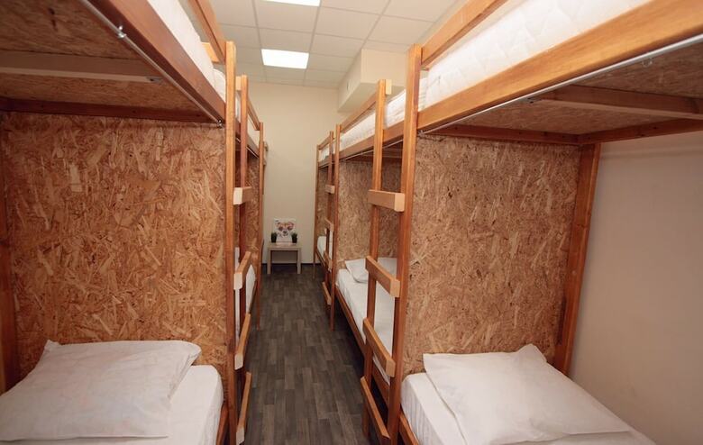 Hostal Hostel Business Blizzzko