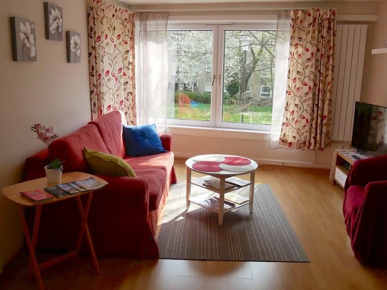 Bright 2 Double Bedrooms Apartment